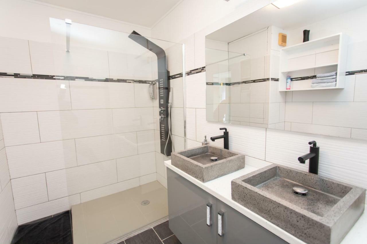 Boulevard Legitimus Pointe-a-Pitre  Ngoại thất bức ảnh